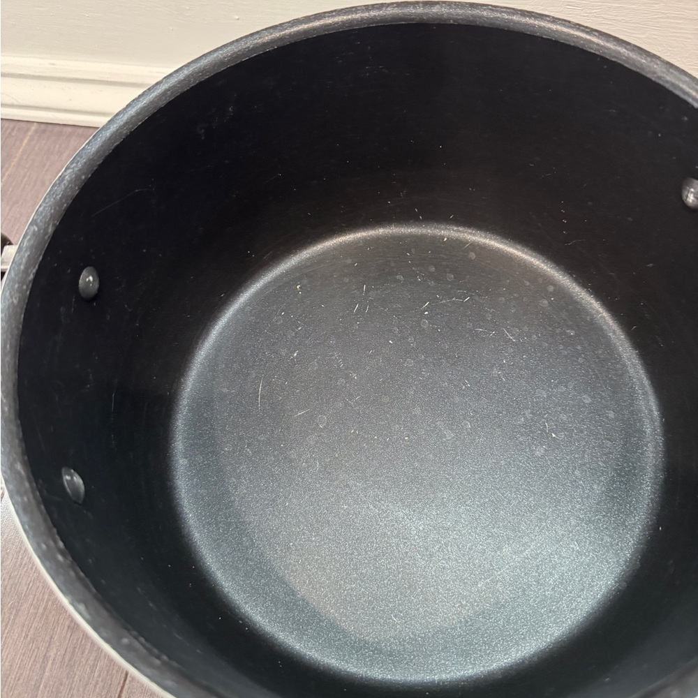 T-Fal Premium Black Medium/Large Stock Pot with Ergonomic Handles - Picture 2 of 5